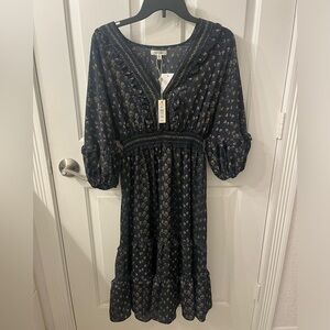 XL Max Studio floral navy dress